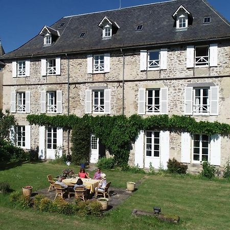 Chateau De Savennes - Caveau De Sabrage Luaran gambar