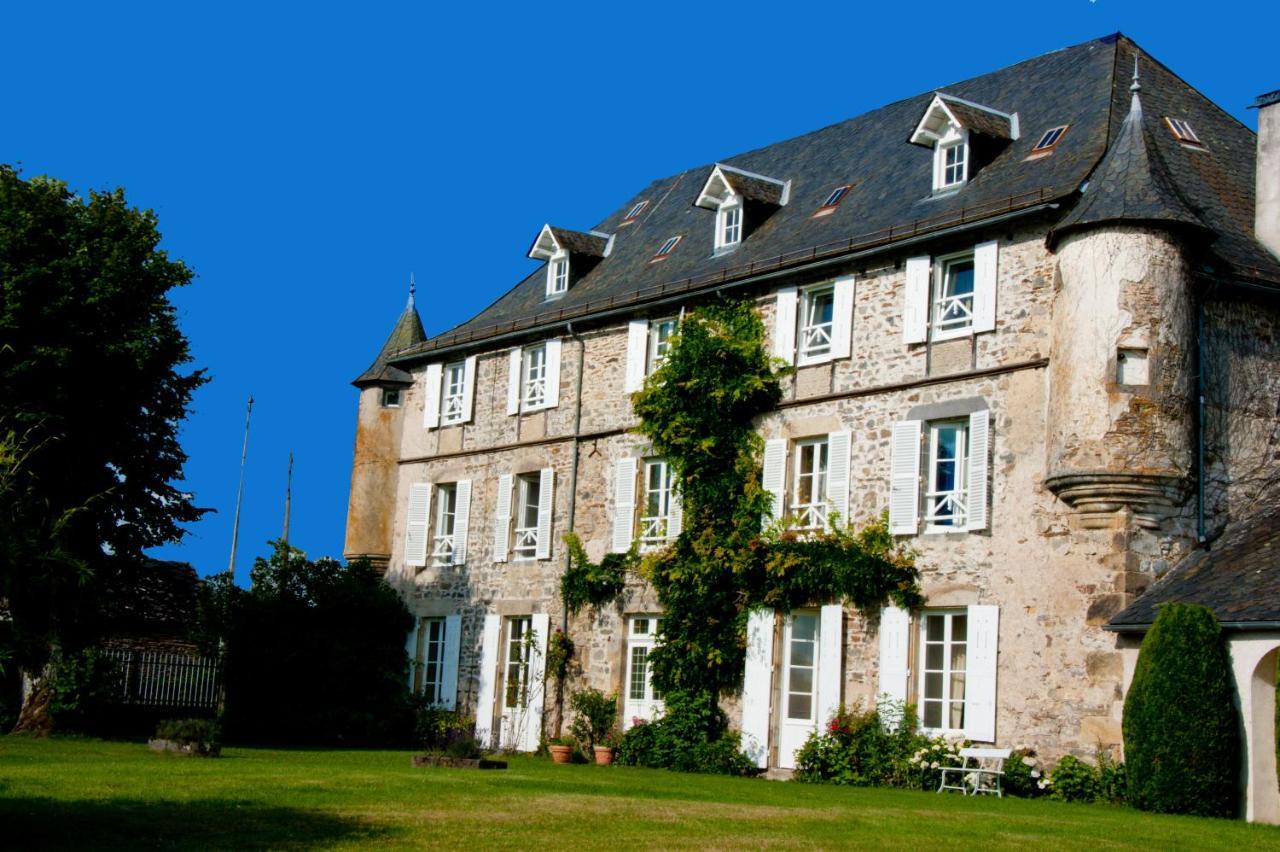 Chateau De Savennes - Caveau De Sabrage Luaran gambar