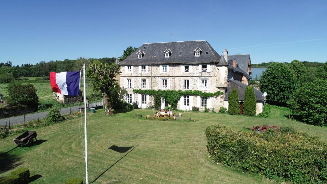 Chateau De Savennes - Caveau De Sabrage Luaran gambar