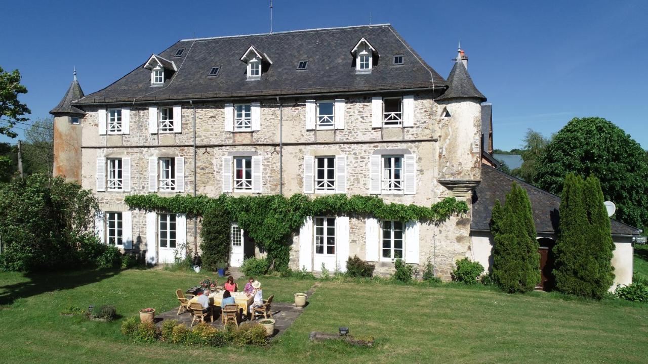 Chateau De Savennes - Caveau De Sabrage Luaran gambar