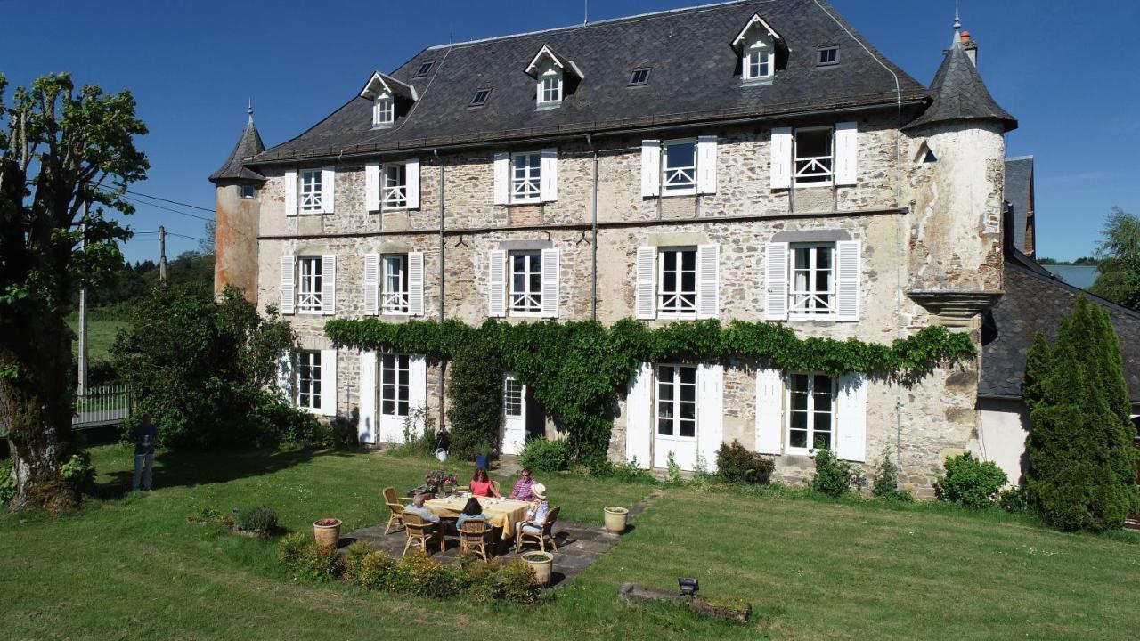 Chateau De Savennes - Caveau De Sabrage Luaran gambar