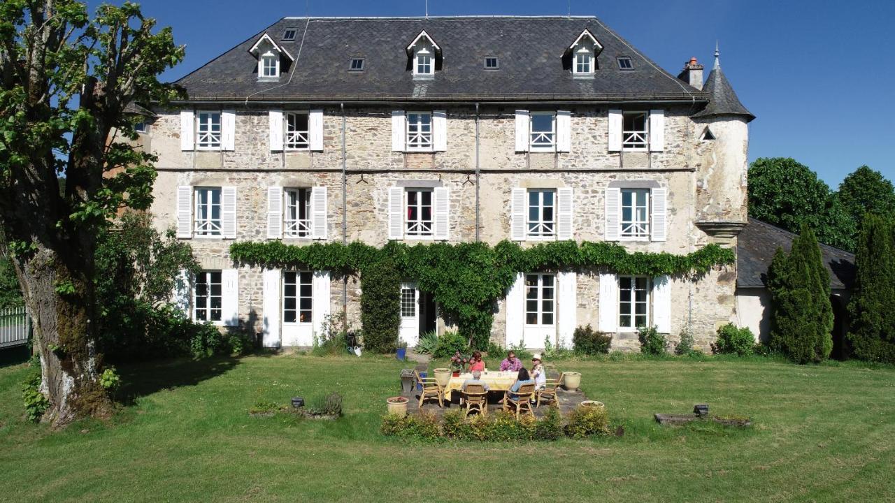 Chateau De Savennes - Caveau De Sabrage Luaran gambar
